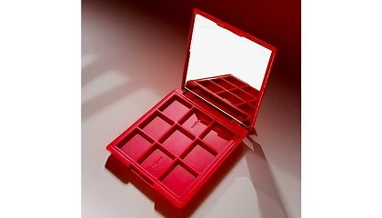 Foto de Una paleta de maquillaje sostenible que combina lujo y conciencia ambiental