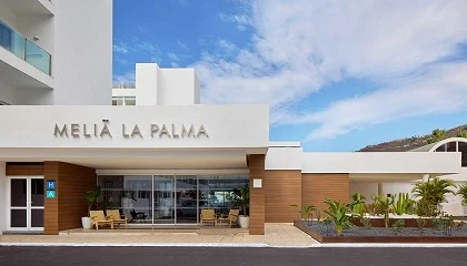 Foto de El estudio Requena y Plaza transforma el Hotel Meli en un smbolo de renacimiento y modernidad