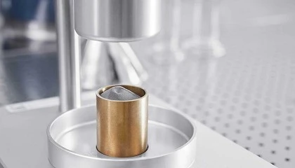 Foto de Sandvik celebra 50 anos da gama de ps metlicos Osprey