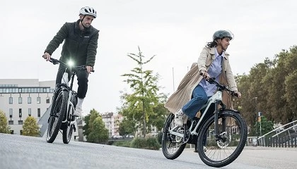 Foto de Lapierre actualiza con nuevas versiones la e-bike de trekking E-Explorer