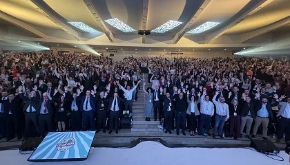 Foto de LoxamHune acelera a sua 