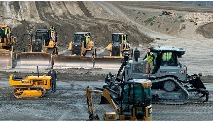 Foto de Caterpillar celebra o seu centen�rio com os olhos postos no futuro