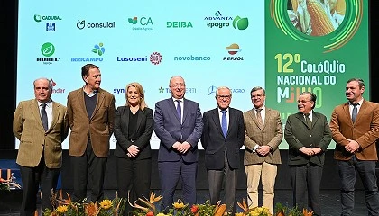 Foto de 12 Colquio Nacional do Milho: autonomia estratgica  prioritria