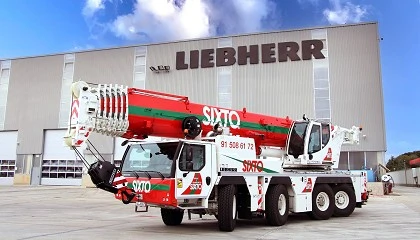 Foto de Gras y Transportes Sixto adquiere su primera gra Liebherr