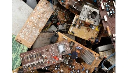 Foto de IEP promove formao em Gesto de Resduos de Equipamentos Eltricos e Eletrnicos (REEE)