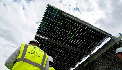 Foto de Eiffage Energa Sistemas construye para Everwood Capital dos plantas solares fotovoltaicas de 300 MWp en Crdoba