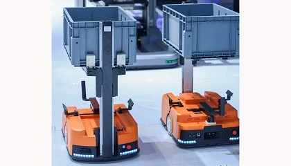 Foto de Quicktron anuncia el nuevo robot M5F en España como parte de la solución Quickbin+