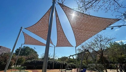 Foto de El Ayuntamiento de Barcelona apuesta por las sombras de Benito Urban para su Plan Clima
