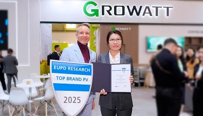 Foto de Growatt gana el premio EUPD Top Brand PV en Intersolar Europe 2025
