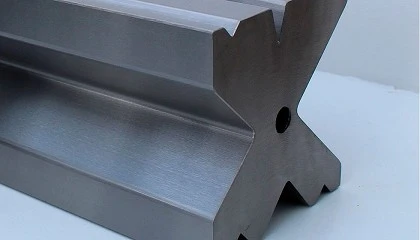 Foto de Metalmaq incorpora nuevas matrices multi-uve a su extenso catlogo de tiles de plegadora