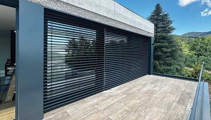 Foto de Persyvex: inovao na proteo solar exterior para uma arquitetura eficiente