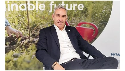 Foto de O problema no  o plstico,  o resduo