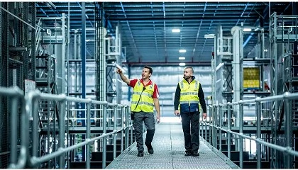 Foto de ¿Cómo influyen los sistemas AS/RS en el mercado laboral de los almacenes?