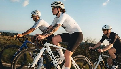Foto de Un mono para Gravel: este es el Fast Not Fun de Sportful