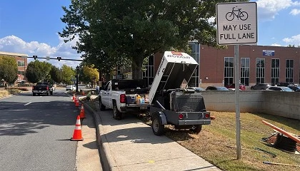 Foto de Obras viales eficientes con el compresor de aire adecuado