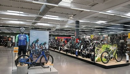 Foto de Decathlon refuerza su apuesta por el ciclismo con la inauguración de 22 Pro Shop