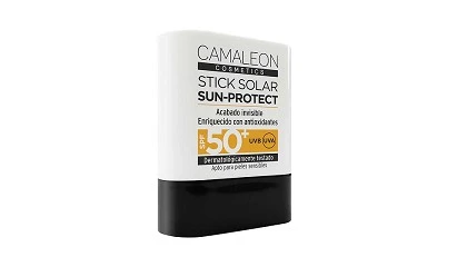 Foto de Camaleon lanza un innovador stick solar: proteccin alta, cmoda y ocean-friendly
