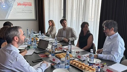 Foto de Digitalización del servicio en campo: el reto de hacer más con menos y hacerlo mejor