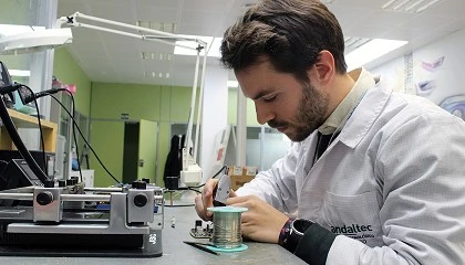 Foto de Andaltec potencia su Área de Electrónica con nuevo laboratorio y nuevo equipo