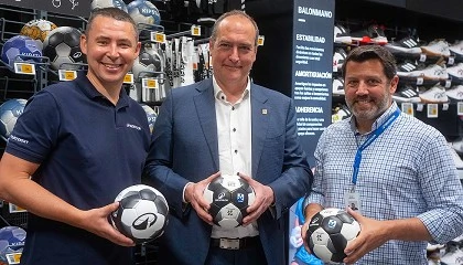 Foto de Decathlon y ASOBAL se unen para impulsar el balonmano profesional