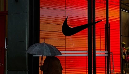 Foto de Nike cierra su ejercicio fiscal 2025 con una caída del 10% en ingresos y del 44% en beneficios
