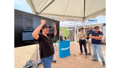 Foto de Nelson – Valley presenta sus novedades en pívots centrales en el Congreso Nacional de Riegos