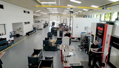 Foto de Abus Gr�as ayuda a Prada Nargesa a optimizar su planta de producci�n