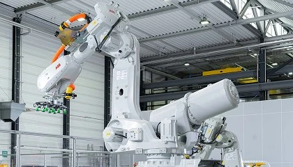 Foto de ABB lanza tres nuevos robots industriales de gran tamao