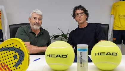 Foto de HEAD y la FCP renuevan su acuerdo de patricinio