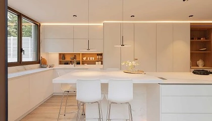 Foto de Diseo a medida, tecnologa y estilo para el nuevo corazn del hogar de Rekker