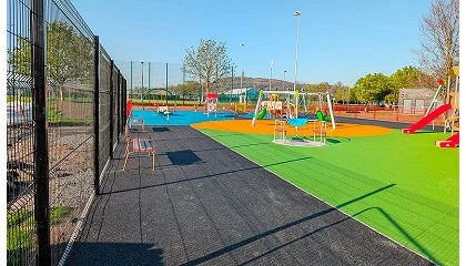Foto de Newtownards inaugura un parque infantil inclusivo diseado por una empresa espaola