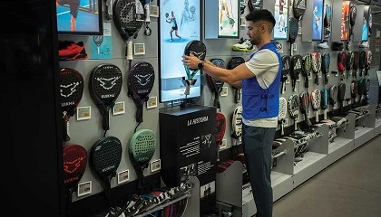 Foto de Decathlon impulsa su estrategia de cliente con la apertura de Pro Shops de pdel