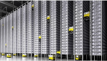 Foto de Ssi Schaefer presenta en la feria Logistics & Automation el nuevo sistema RackBot Elevate