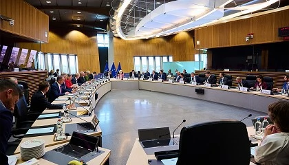 Foto de Bruselas y la industria automovilística pactan tablas en su Diálogo Estratégico y se emplazan a una nueva ronda de conversaciones en diciembre