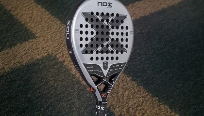 Foto de Nox, pala oficial del Mundial de Menores FIP en Reus