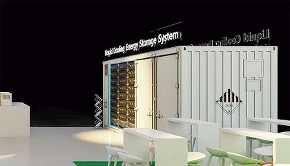 Foto de Nuevo contenedor de almacenamiento de energía ORI de Solax Power