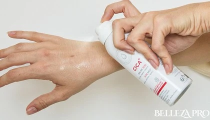 Foto de CICA+ Bruma SOS de Topicrem: la solución dermocosmética que calma, purifica y repara