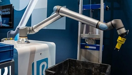 Foto de Bin picking na logstica: como o UR8 Long redefine a automao colaborativa