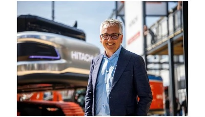 Foto de Hitachi Construction Machinery muda de nome para Landcros