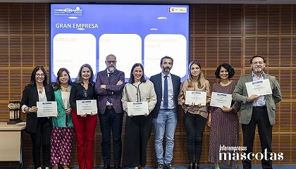 Foto de Elanco, finalista en los XVI Premios Corresponsables con el programa Dejemos Huella