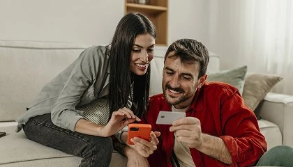 Foto de El 30% de los españoles compra una vez a la semana en el canal online