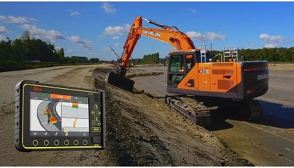 Foto de Develon e Leica Geosystems ampliam disponibilidade de controlo de mquinas 3D