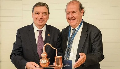 Foto de Jean-Paul Bouyat continúa como presidente de Espirituosos España