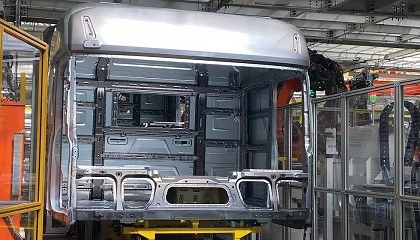 Foto de Comau potencia la producción de camiones pesados de Foton Daimler en China con nueva línea automatizada