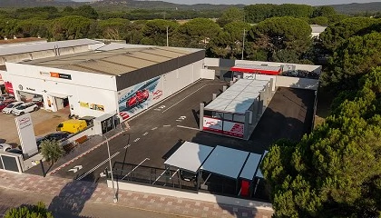 Foto de AutoNet d�Aro: innovaci�n y versatilidad en el lavado de veh�culos en plena Costa Brava