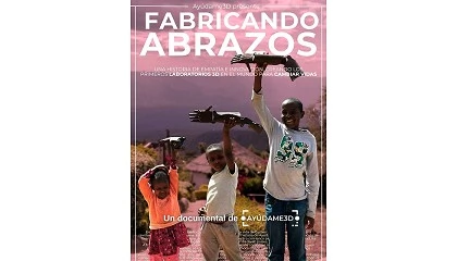 Foto de Ayúdame3D presenta el documental Fabricando Abrazos