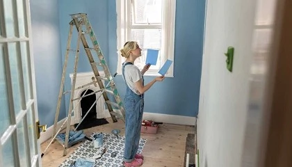 Foto de Bricodecoramos o solo cubrimos la pared de algo con color?