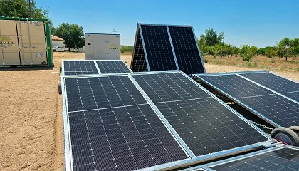 Foto de Sistemas de riego sostenible sin conexión a la red eléctrica