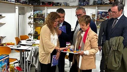 Foto de El impacto de la sobreexposici�n a pantallas en la salud y el desarrollo infantil