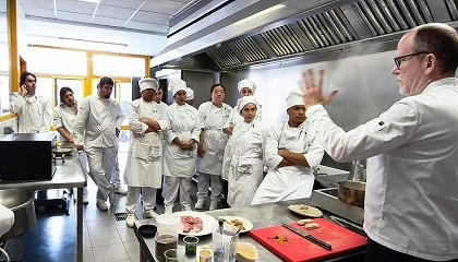Foto de Ms de 500 futuros chefs descubren los valores sostenibles del cordero y el cabrito